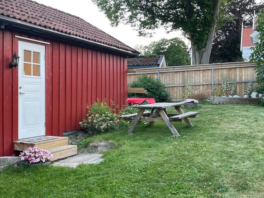 Apartament With Access To Garden, Central, Quiet And With Free Parking Fredrikstad Kültér fotó